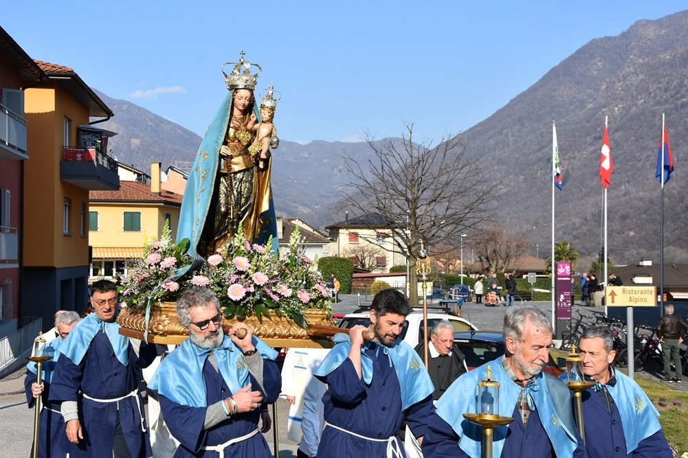 Processione festa della Madonna Mezzovico
